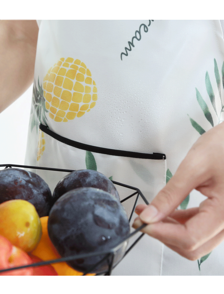 Matching “Mini & Me” Waterproof Aprons – Adult & Child Family Aprons